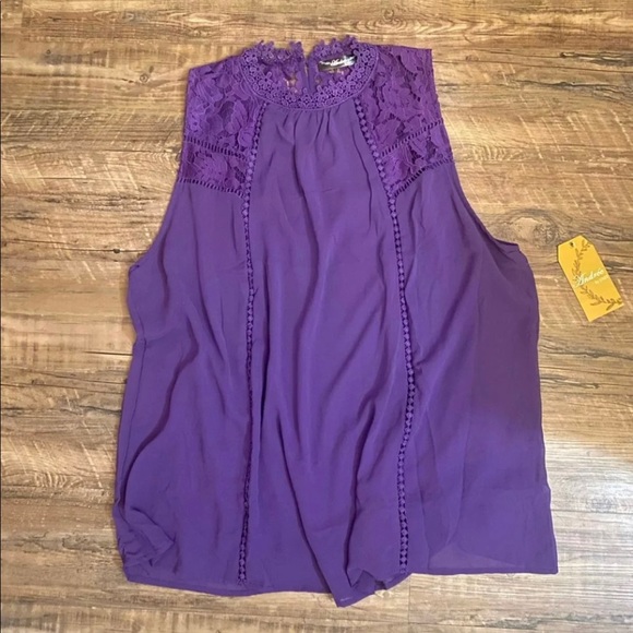 Andree by Unit sleeveless top - Picture 2 of 9